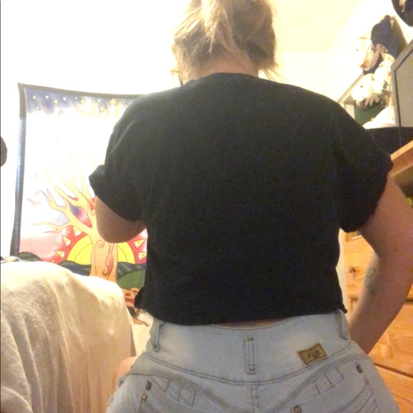 Cadillac crop top - Picture 2 of 2